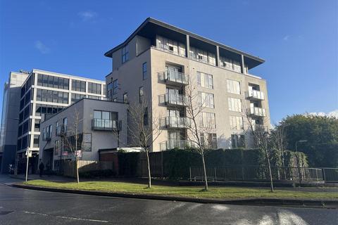 2 bedroom flat for sale, Western Gate, Basingstoke RG21