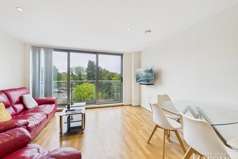 2 bedroom flat for sale, Western Gate, Basingstoke RG21