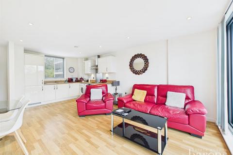 2 bedroom flat for sale, Western Gate, Basingstoke RG21