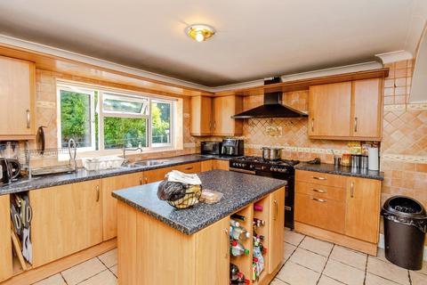 5 bedroom detached house for sale, Codsall Road, Wolverhampton WV6