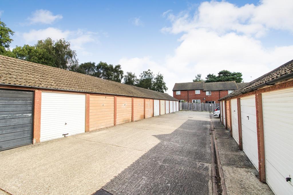 Garage En Bloc