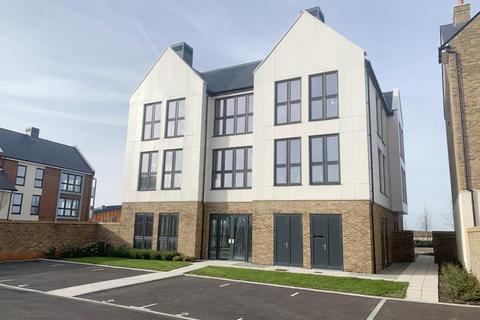 Office to rent, Brambling Ave Ashford TN25 7FR