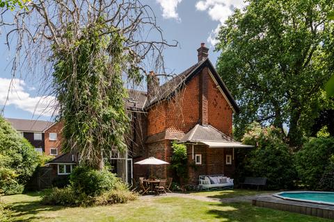 5 bedroom detached house for sale, Wimblehurst Road, Horsham, West Sussex