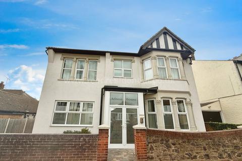 undefined, Standown Avenue, Westcliff On Sea