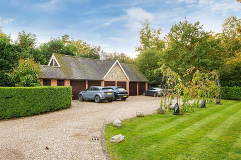 undefined, High Road, Chipstead, Coulsdon