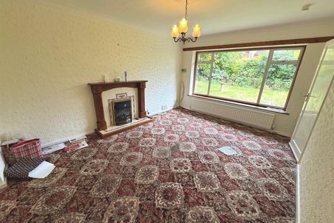 2 bedroom detached house for sale, Kniveden Lane, Leek