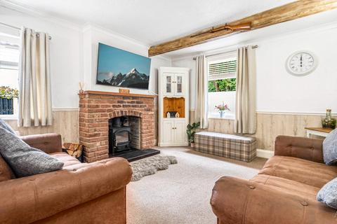 3 bedroom cottage for sale, The Green, Swanwick