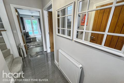 2 bedroom semi-detached house for sale, John Castle Way, Colchester