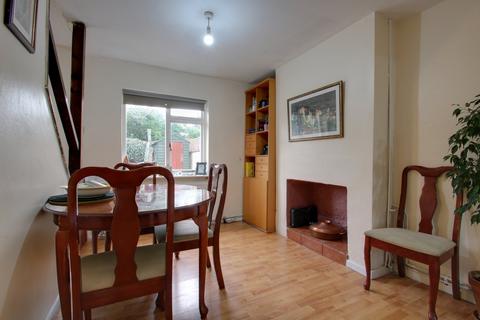 3 bedroom semi-detached house for sale, Stevenage Road, Hitchin SG4