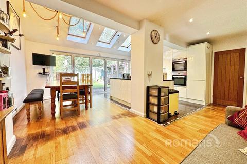 4 bedroom detached house for sale, Peggotty Place, Owlsmoor, Sandhurst