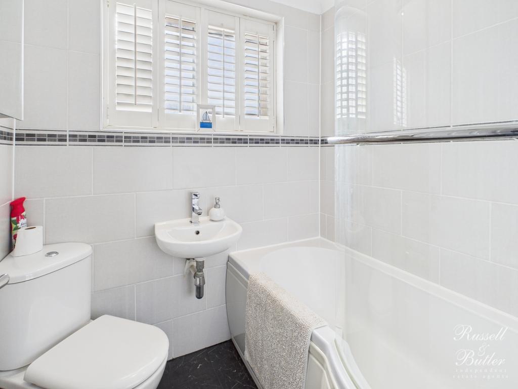 Cam01995 g0 pr0367 still003