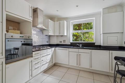 2 bedroom apartment for sale, Westfield Park, Hatch End, Pinner HA5