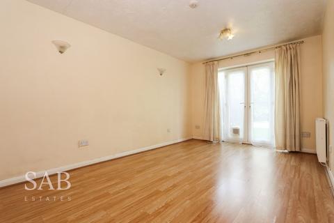 undefined, Frensham Close, Southall, UB1