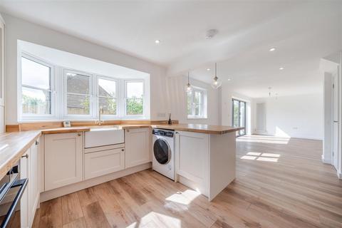 undefined, The Green, Chipping Norton