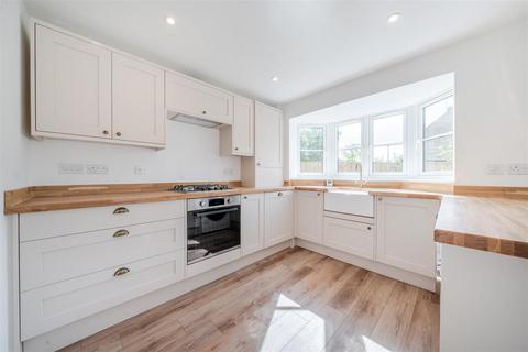 undefined, The Green, Chipping Norton