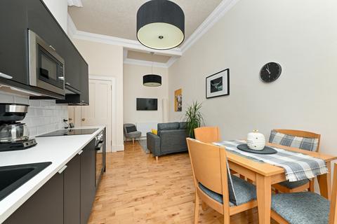 74 Elm Row, Edinburgh, EH7 4AQ