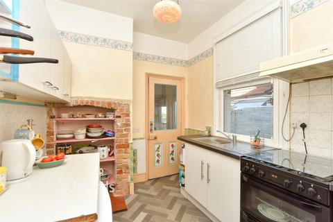 3 bedroom terraced house for sale, Queenborough Road, Sheerness ME12