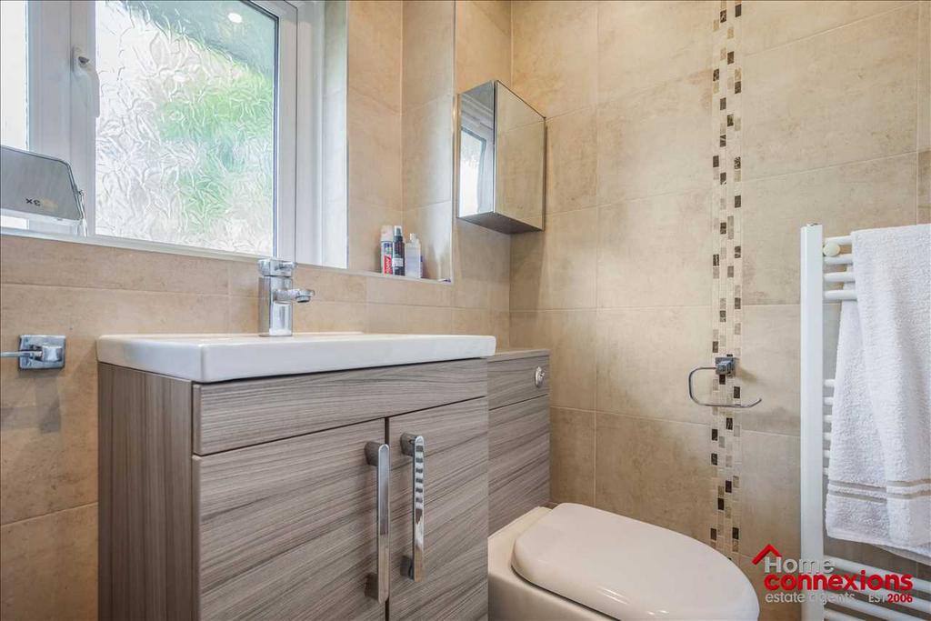 Main Bathroom