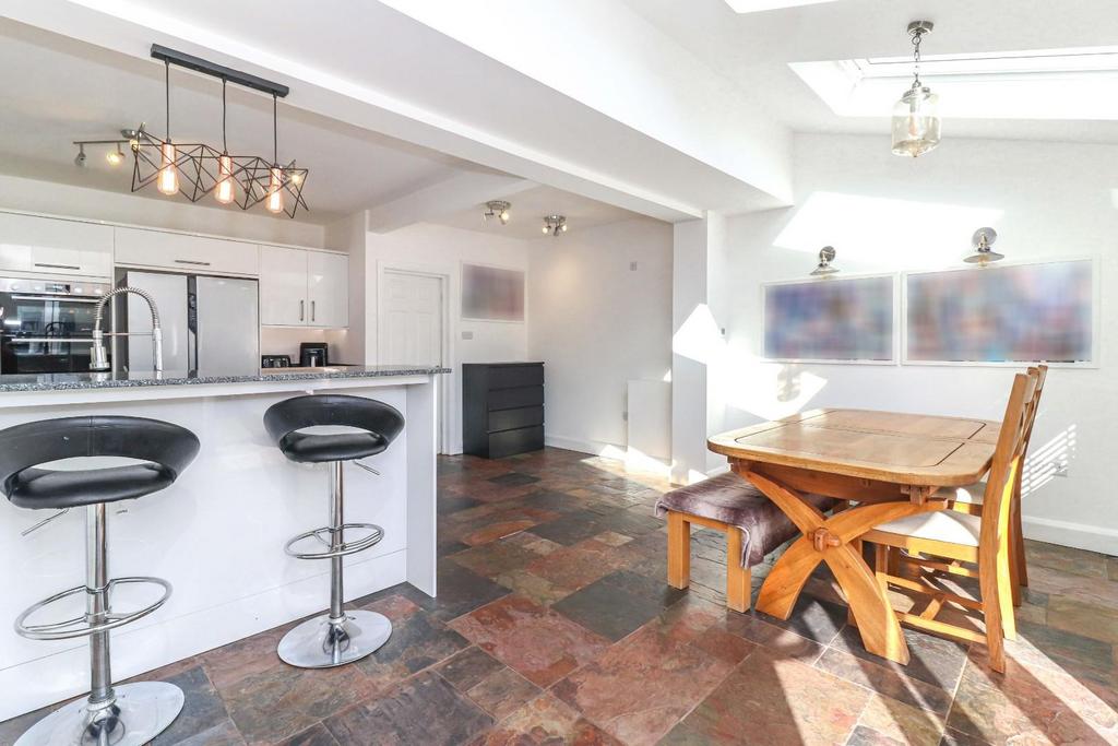 Family Room/Kitchen
