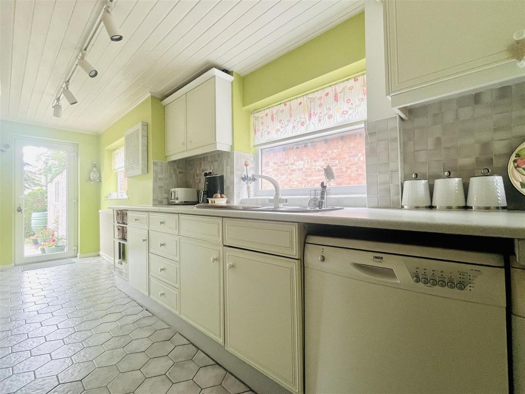 Breakfast Kitchen