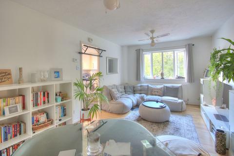 Swan Close, Rickmansworth WD3