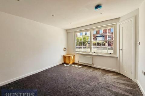 3 bedroom end of terrace house for sale, Alphington Road, Exeter