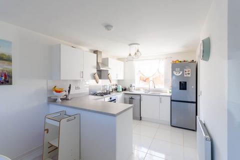 1 Aztec Walk, Weston-super-mare, BS24 8FT