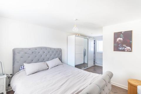 1 Aztec Walk, Weston-super-mare, BS24 8FT