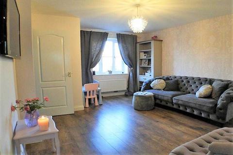 3 bedroom semi-detached house to rent, Milton Keynes MK10