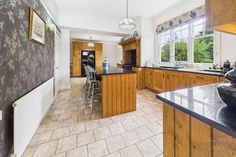undefined, Knighton Grange Road, Oadby, Leicestershire