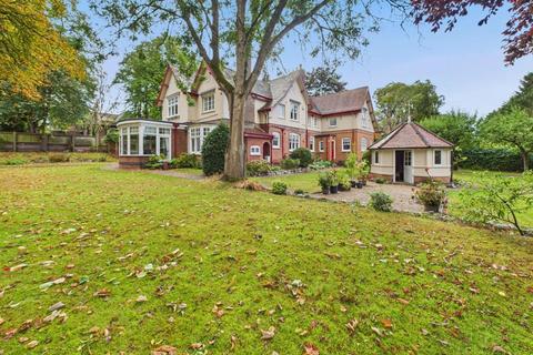 undefined, Knighton Grange Road, Oadby, Leicestershire