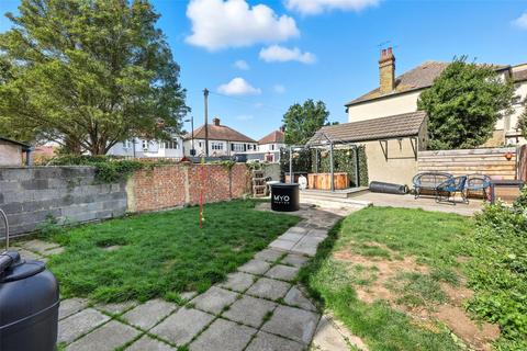 undefined, Northumberland Crescent, Southchurch Park Area, Essex, SS1