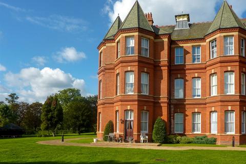 undefined, Rosebury Square  Repton Park, Woodford Green, Essex