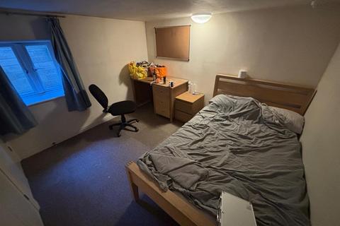 1 bedroom in a house share to rent, ROOM 1 - Gloucester Place Cheltenham