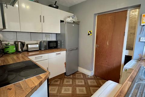 3 bedroom terraced house for sale, Sandhill Road, Northampton NN5