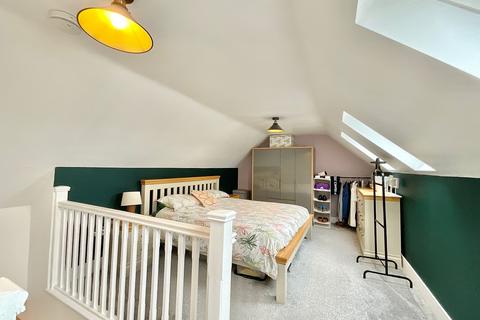 4 bedroom detached house for sale, Shrewsbury Road, Market Drayton, TF9