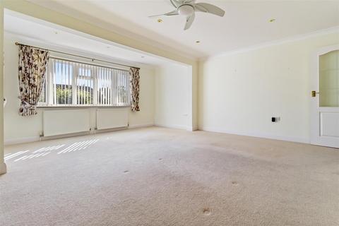 undefined, Tamarisk Way, Worthing BN12
