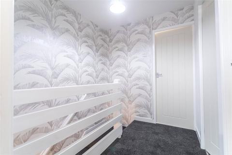 56 Dogford Road, Royton, Oldham, OL2 6UA