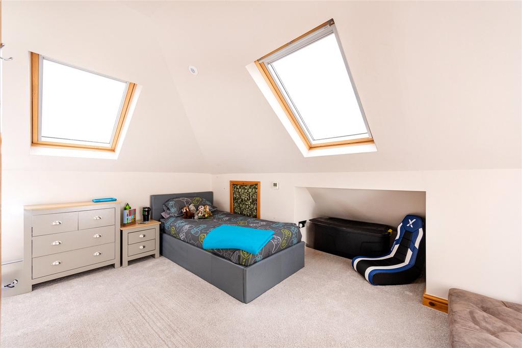 Loft Room/Bed Four
