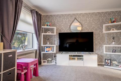 15 Albert Place, Stewarton, Kilmarnock, KA3 5PT