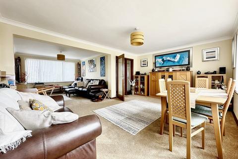 2 bedroom flat for sale, Branksome Park