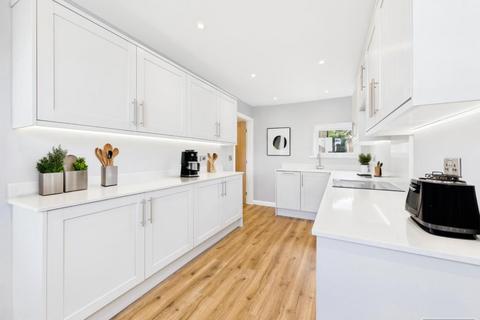 undefined, Cavendish Drive, Eldwick