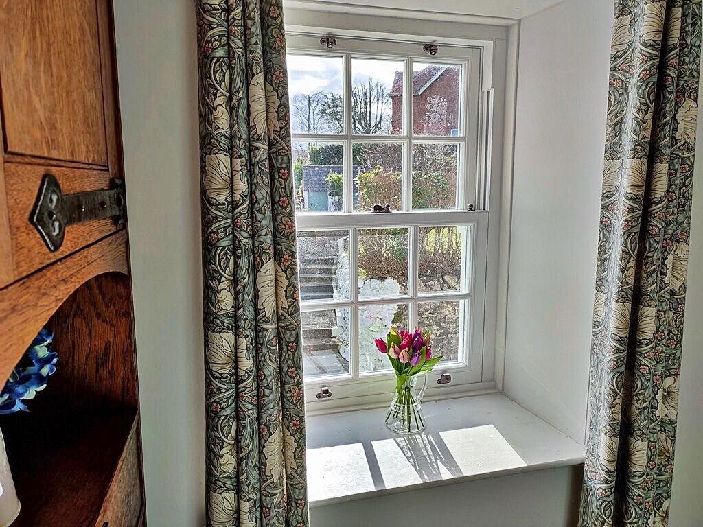 Ivy Cottage, 39 Main Street, Twynholm - Williamson
