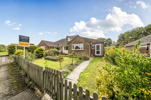 4 bedroom semi-detached bungalow for sale, Wharf Road, Wroughton, Swindon, SN4