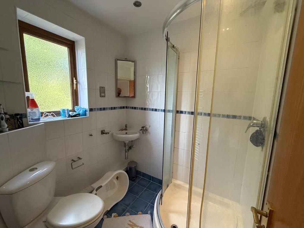 Ensuite