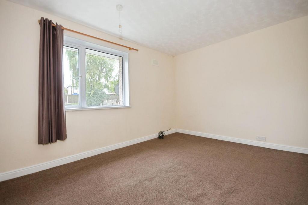 BEDROOM 2 02.jpg
