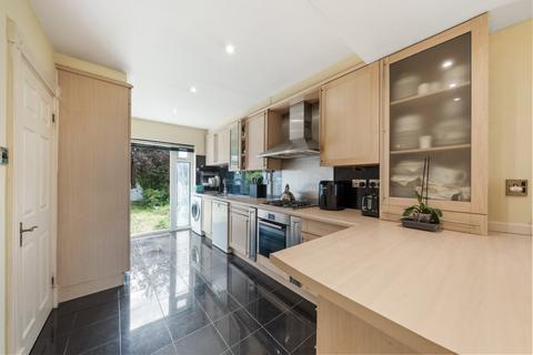 59 Robin Hood Lane, London, SW15 3PX