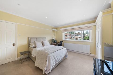 59 Robin Hood Lane, London, SW15 3PX