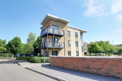 2 bedroom apartment for sale, Birtchnell Close, Berkhamsted