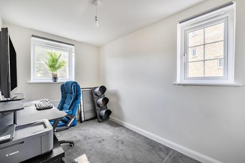 2 bedroom apartment for sale, Gainey Gardens, Chippenham, Wiltshire